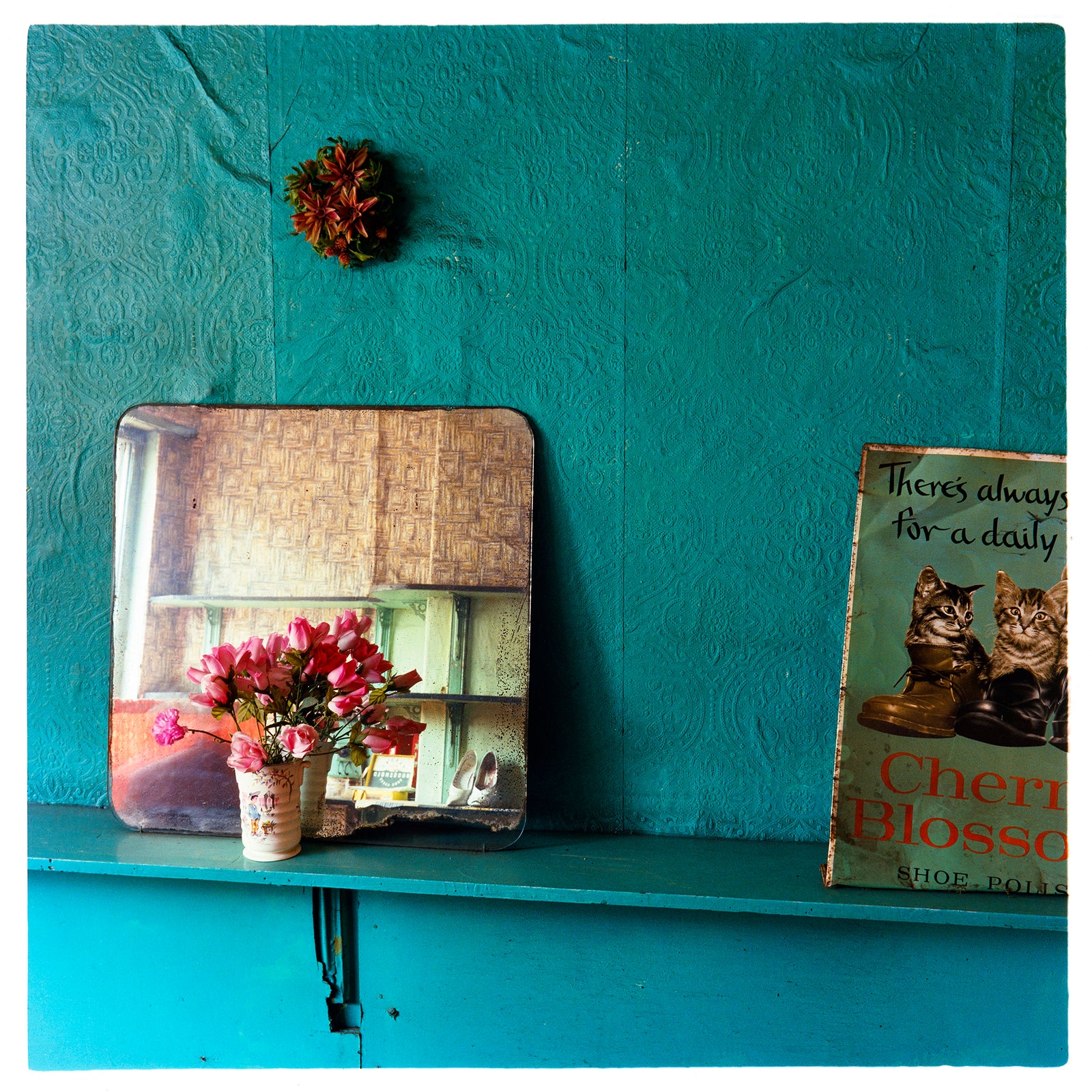 Cats, british vintage interior artwork by Richard Heeps