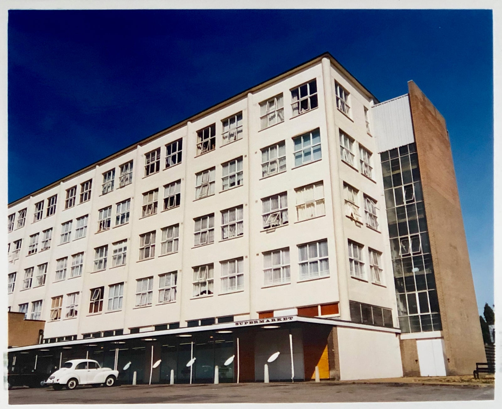 Former Bata Hotel, East Tilbury 2003